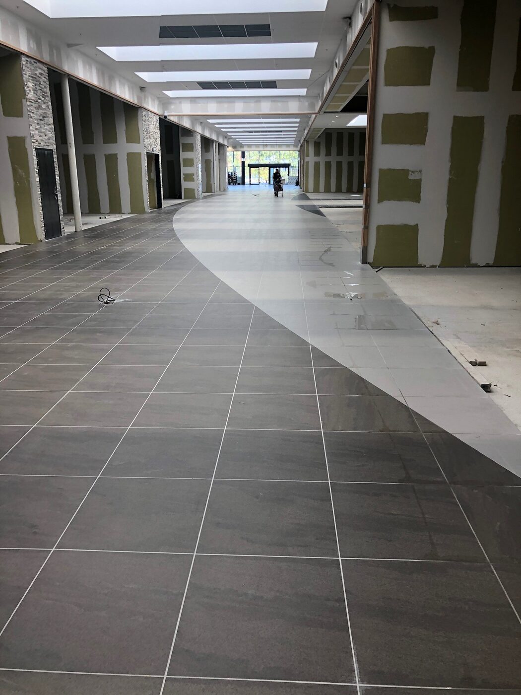 Pose revêtement grande surface