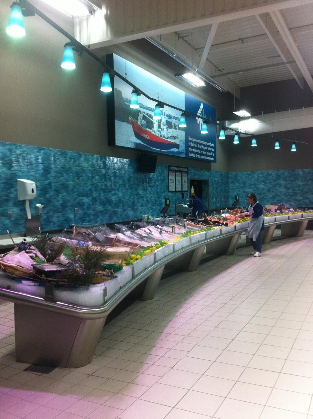 Sol commercial grande surface